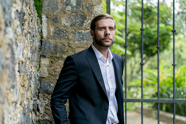 ROBERT´S: El nuevo gentleman clásico, responsable y consciente de todo lo que le rodea.